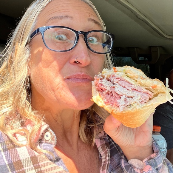 Poshmark Ambassador Sherry Berry - Picture 2 of 15